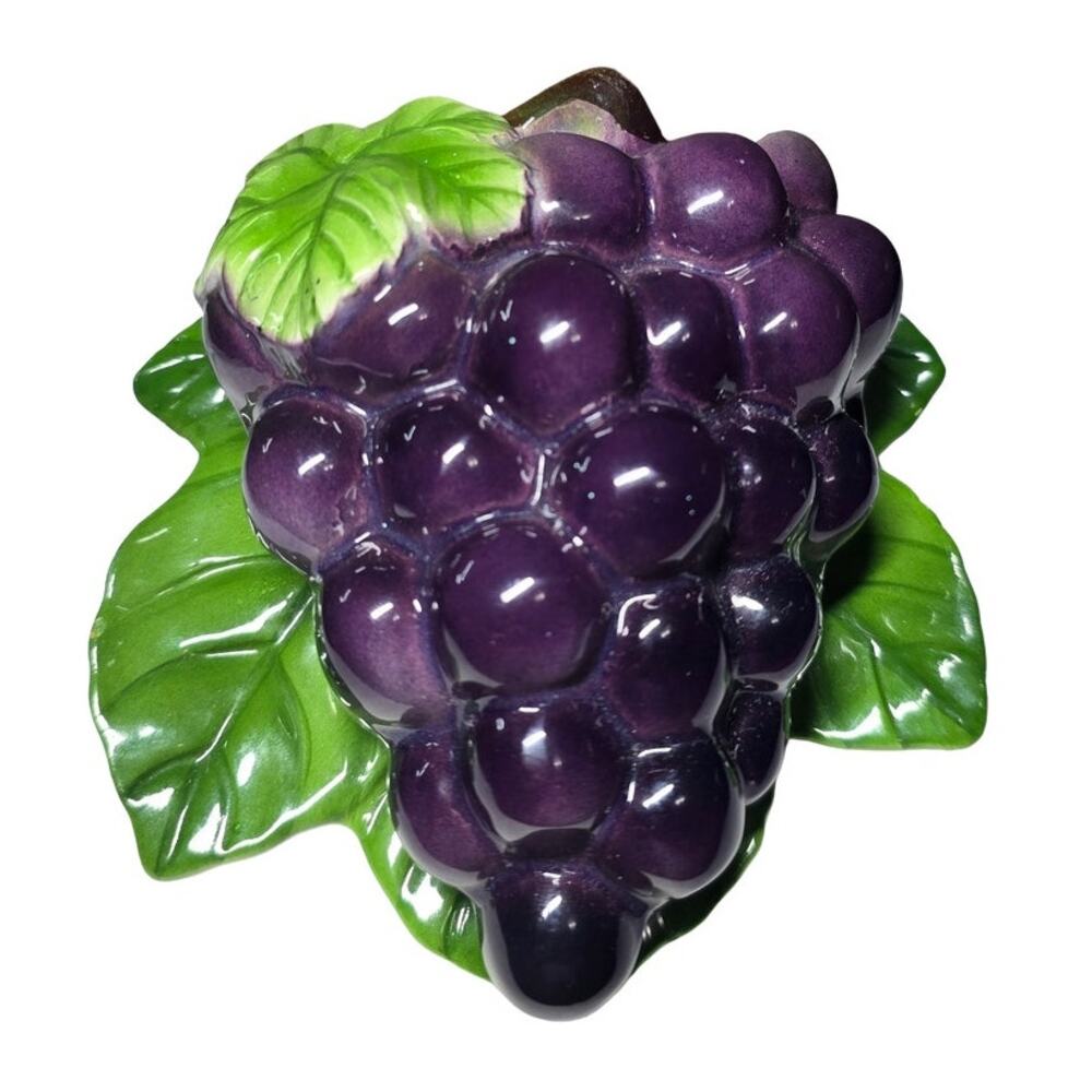 Vintage 1950 Lefton's Ceramic Purple Grapes Hanging Wall Pocket Green Leaf Japan